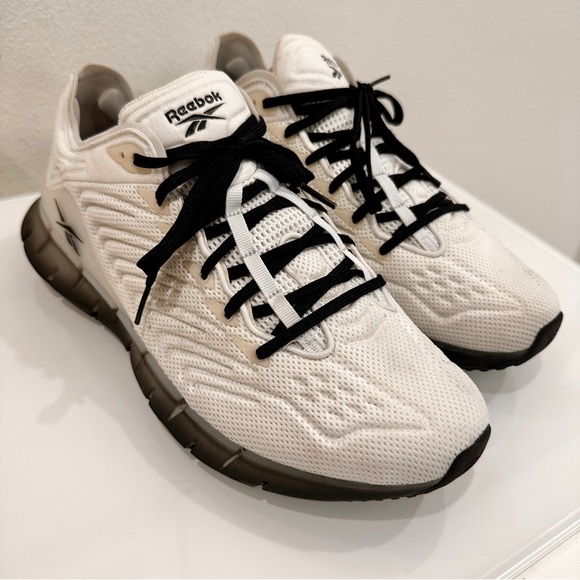 Reebok Zig Kinetica 'True Grey' Sneakers - Picture 4 of 8